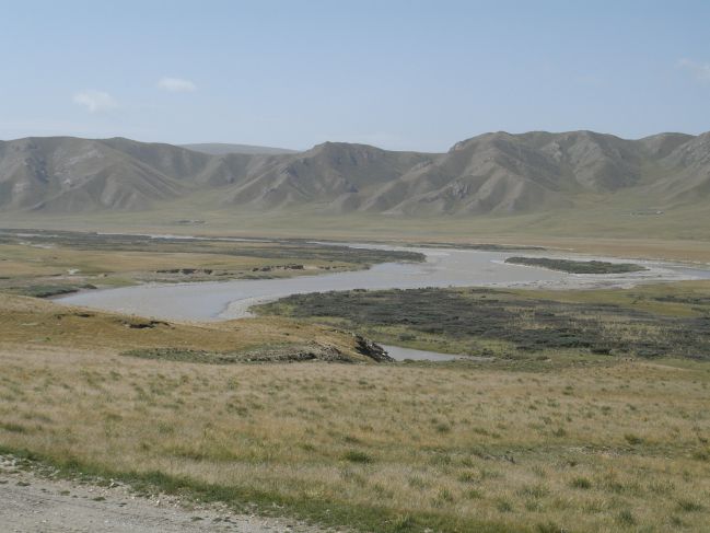  2006:09:04 22:59:44   Buha River 06 - tranisitional morphology.jpg